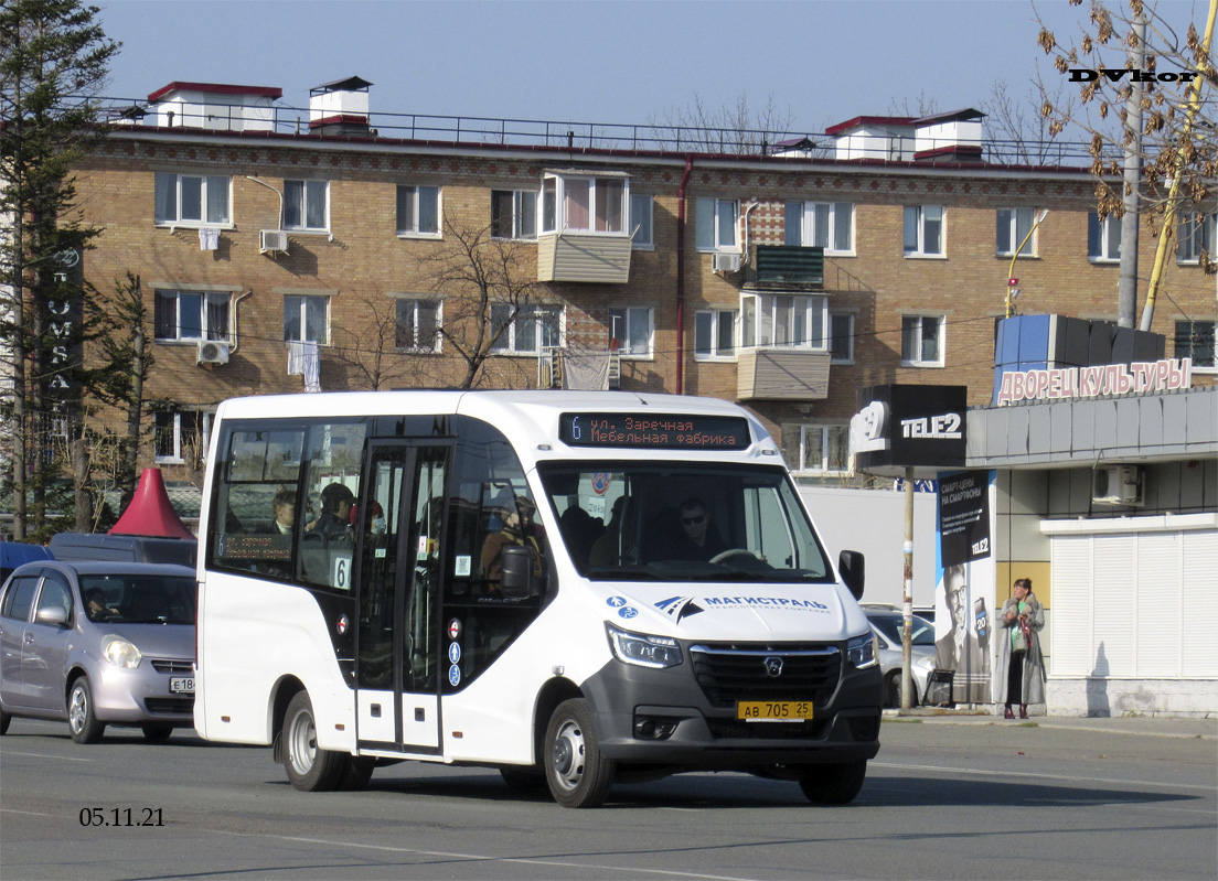 Приморский край, ГАЗ-A68R52 City № АВ 705 25