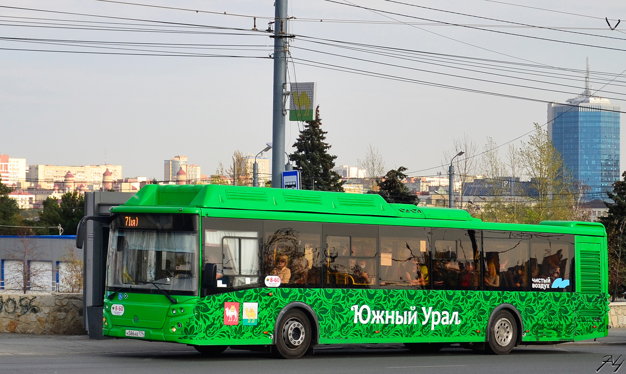 Челябинская область, ЛиАЗ-5292.67 (CNG) № 8-60