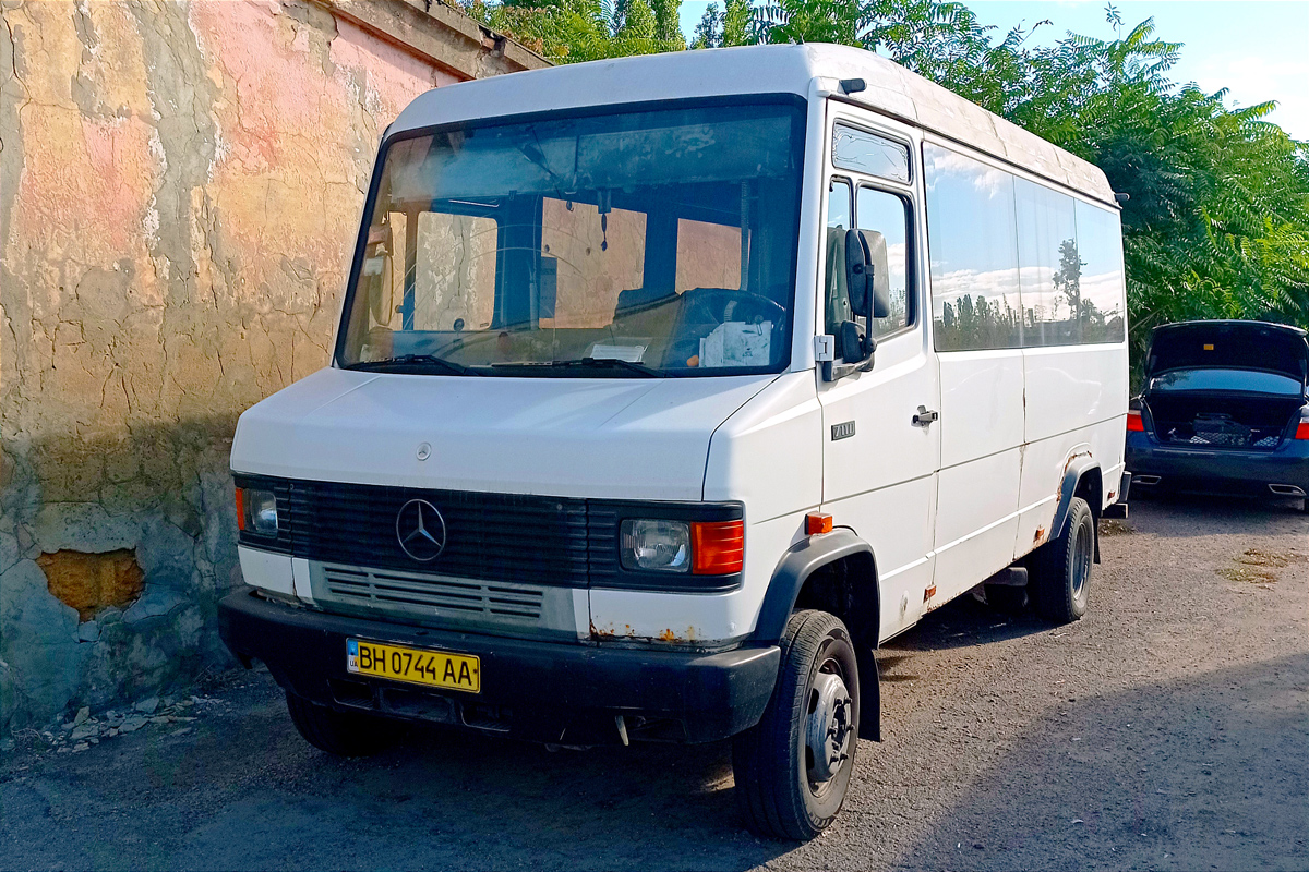 Одесская область, Mercedes-Benz T2 711D № BH 0744 AA