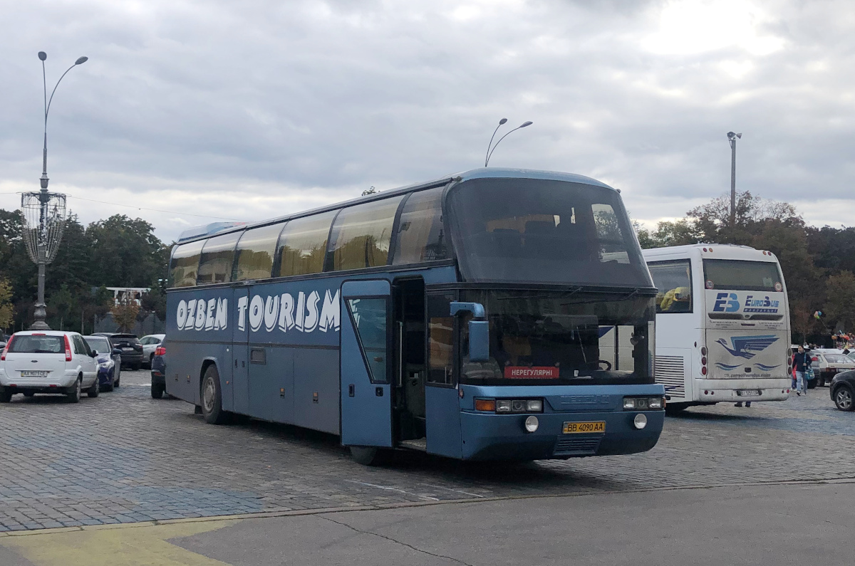 Луганская область, Neoplan N117 Spaceliner № BB 4090 AA