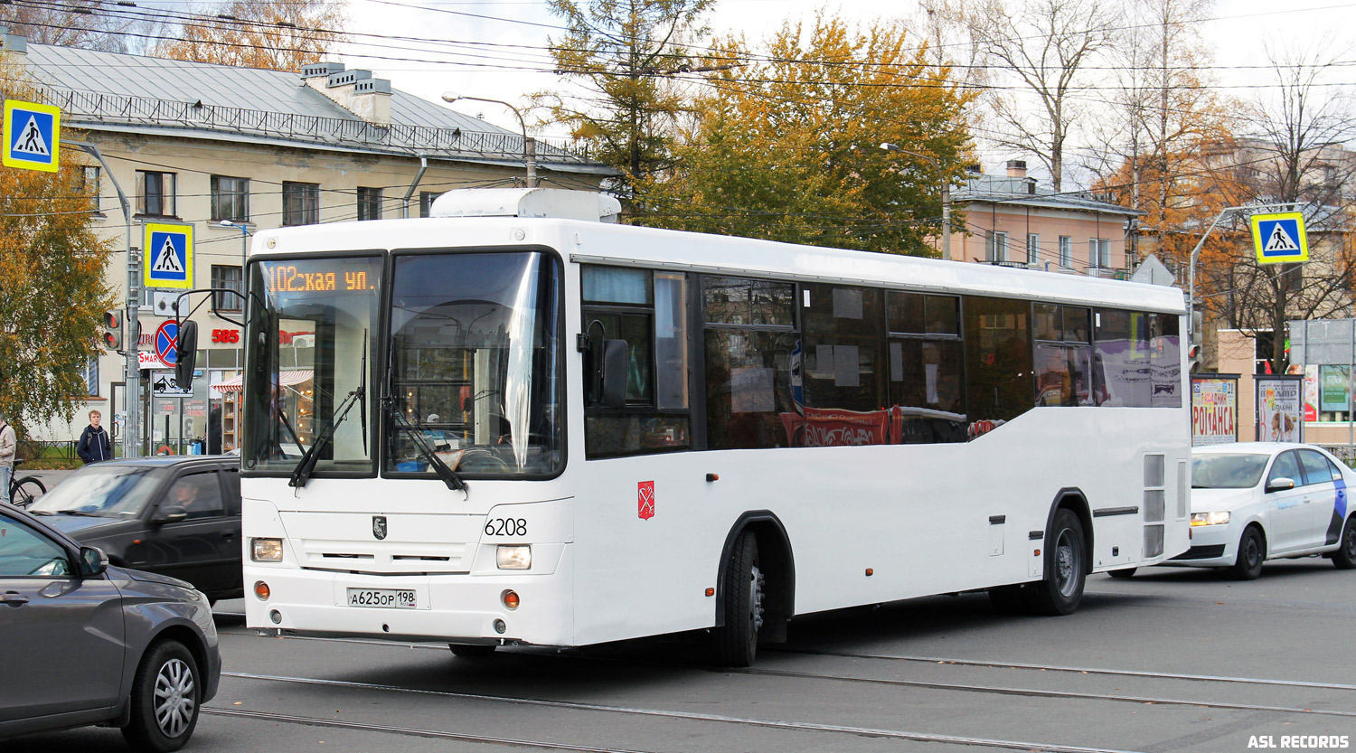 Санкт-Петербург, НефАЗ-5299-30-32 № 6208
