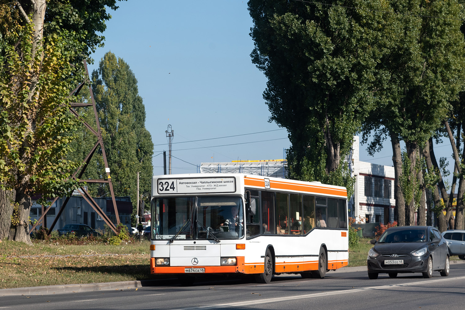 Липецкая область, Mercedes-Benz O405N2 № М 674 СА 48