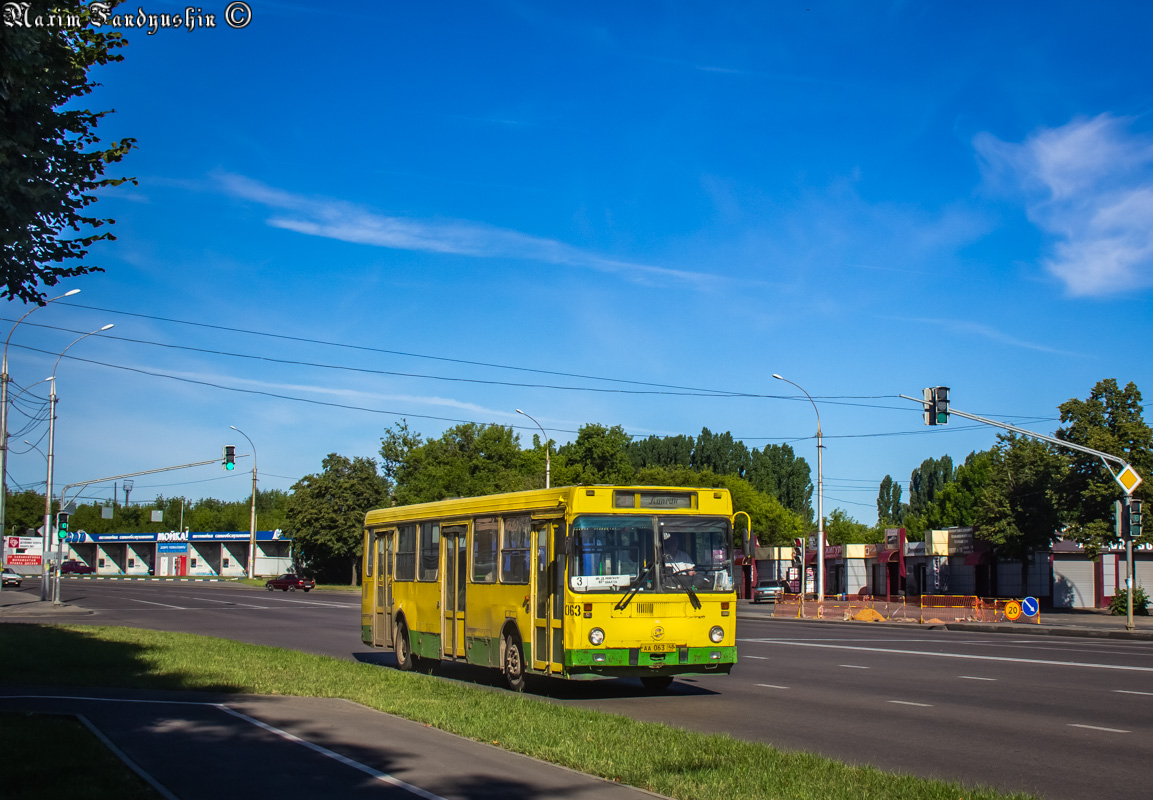 Lipetsk region, LiAZ-5256.40 # 063