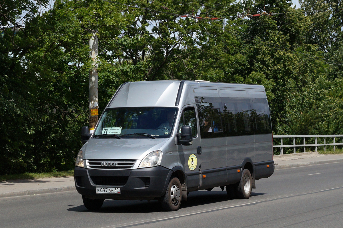 Калининградская область, IVECO Daily 50C18 № Р 897 ВМ 39