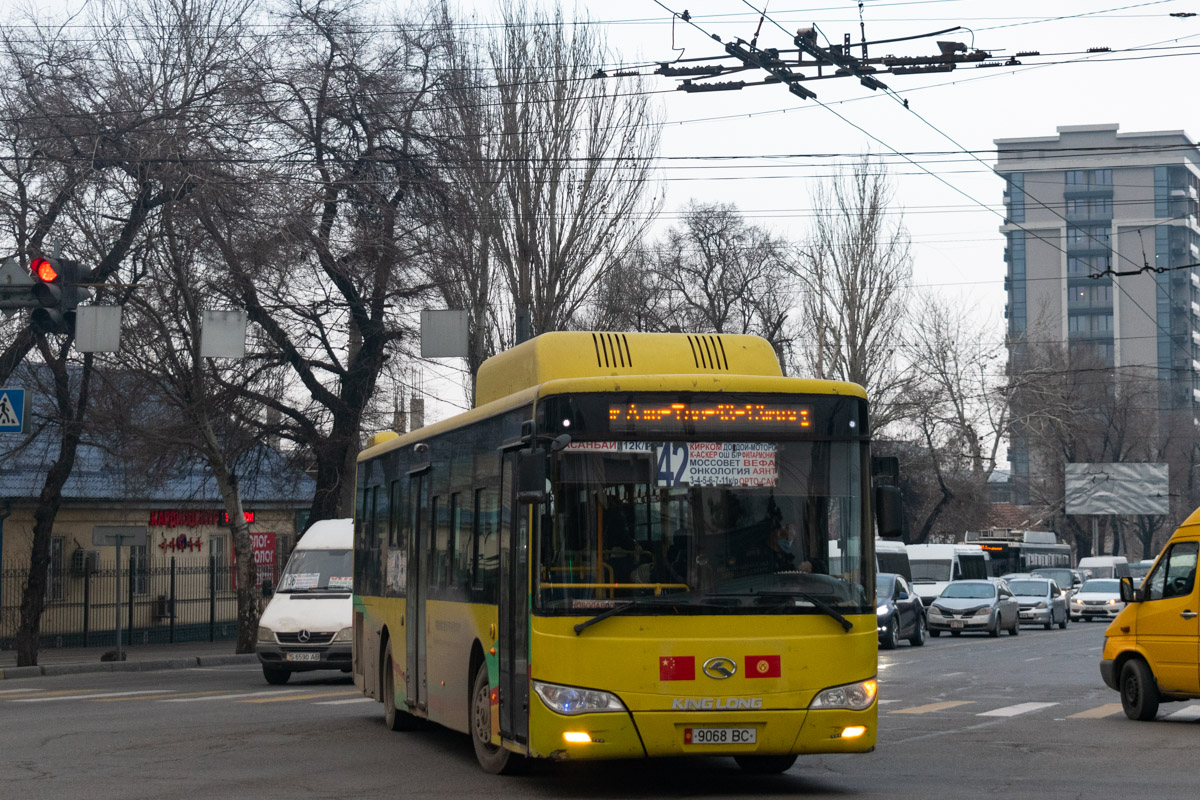Кыргызстан, King Long XMQ6119G № 9068 BC
