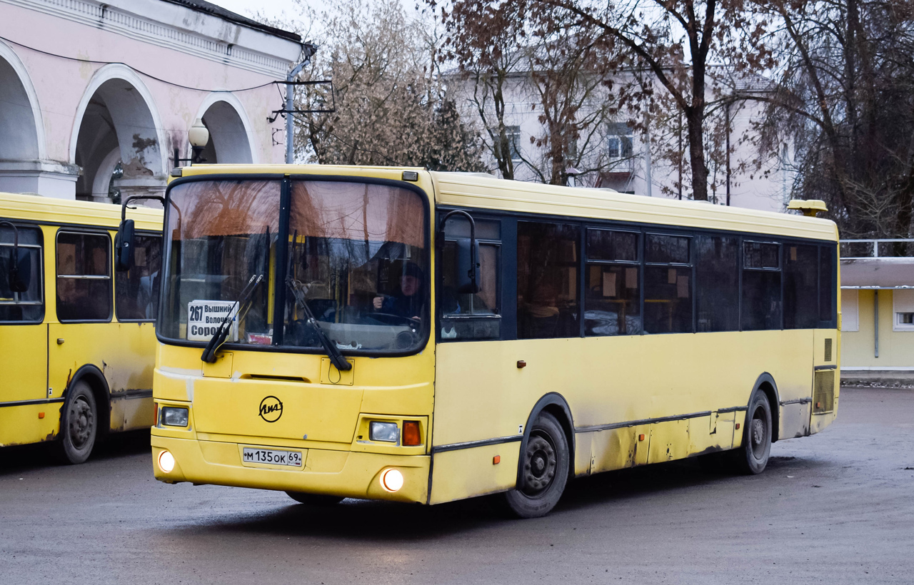 Тверская область, ЛиАЗ-5256.36 № М 135 ОК 69