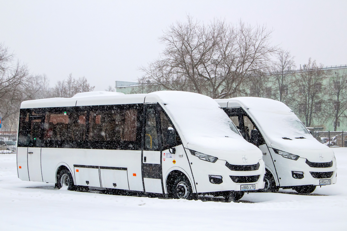 Perm region, Neman-420224-511 Nr. Н 880 СХ 159