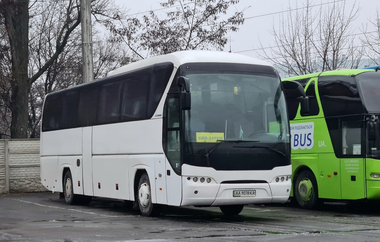 Киев, Neoplan P21 N2216SHD Tourliner № AA 9078 KA