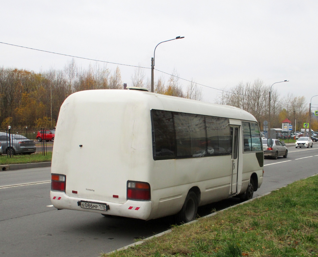 Санкт-Петербург, Toyota Coaster HZB50L № Е 086 МР 178