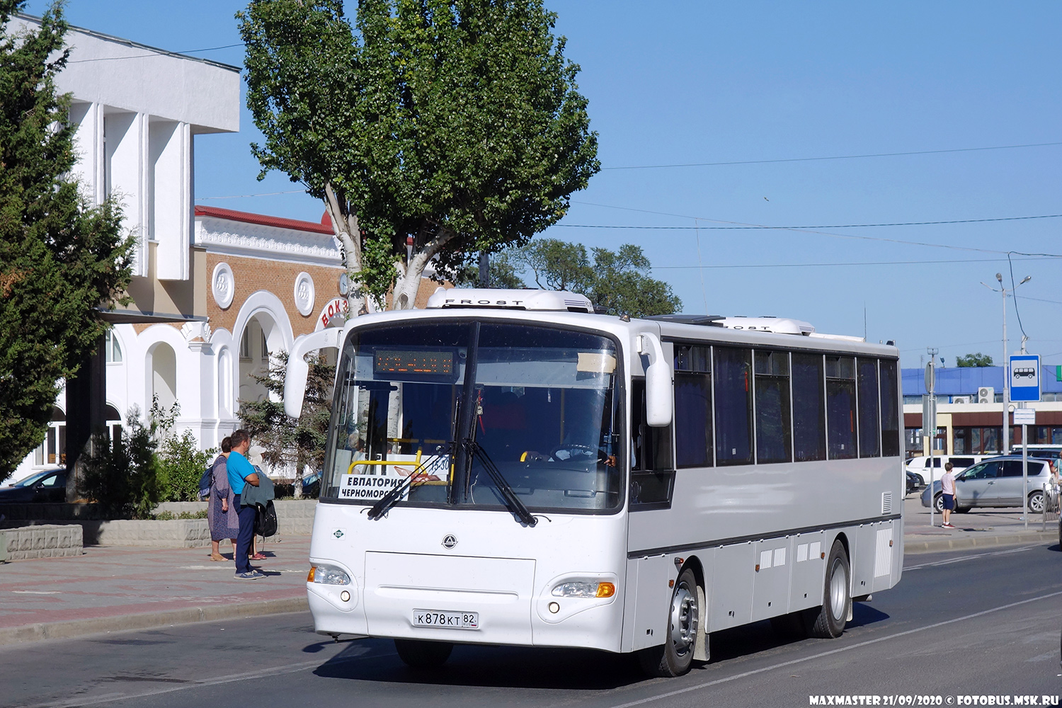 Республика Крым, КАвЗ-4238-82 № К 878 КТ 82