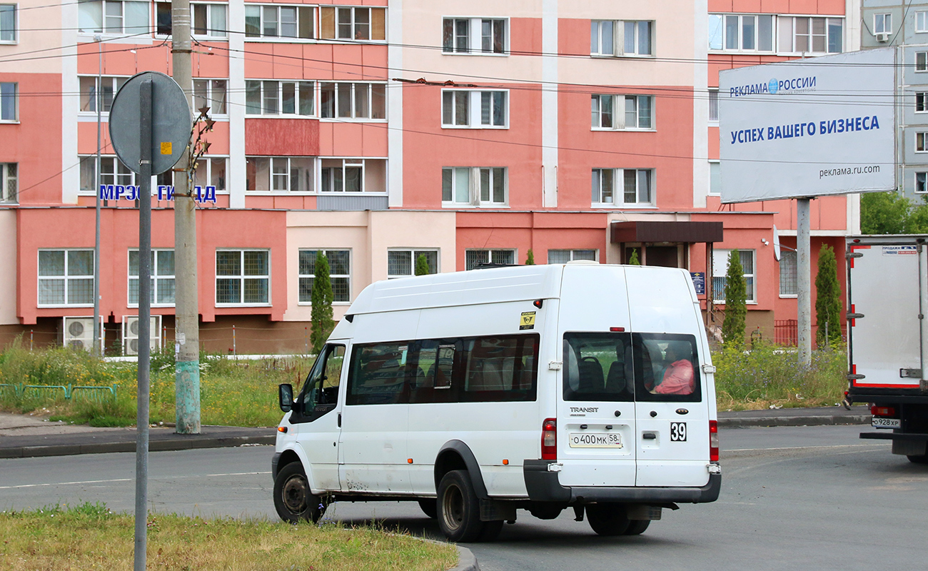 Пензенская область, Нижегородец-222709  (Ford Transit) № О 400 МК 58
