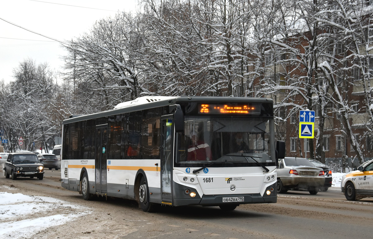 Moscow region, LiAZ-5292.65-03 # 1681