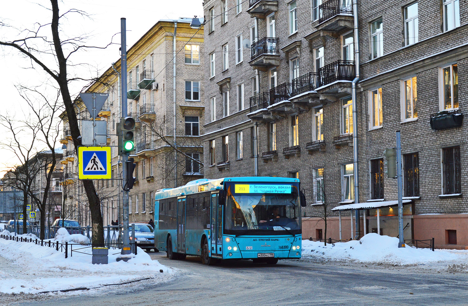 Санкт-Петербург, МАЗ-203.C45 № М 300 КС 198