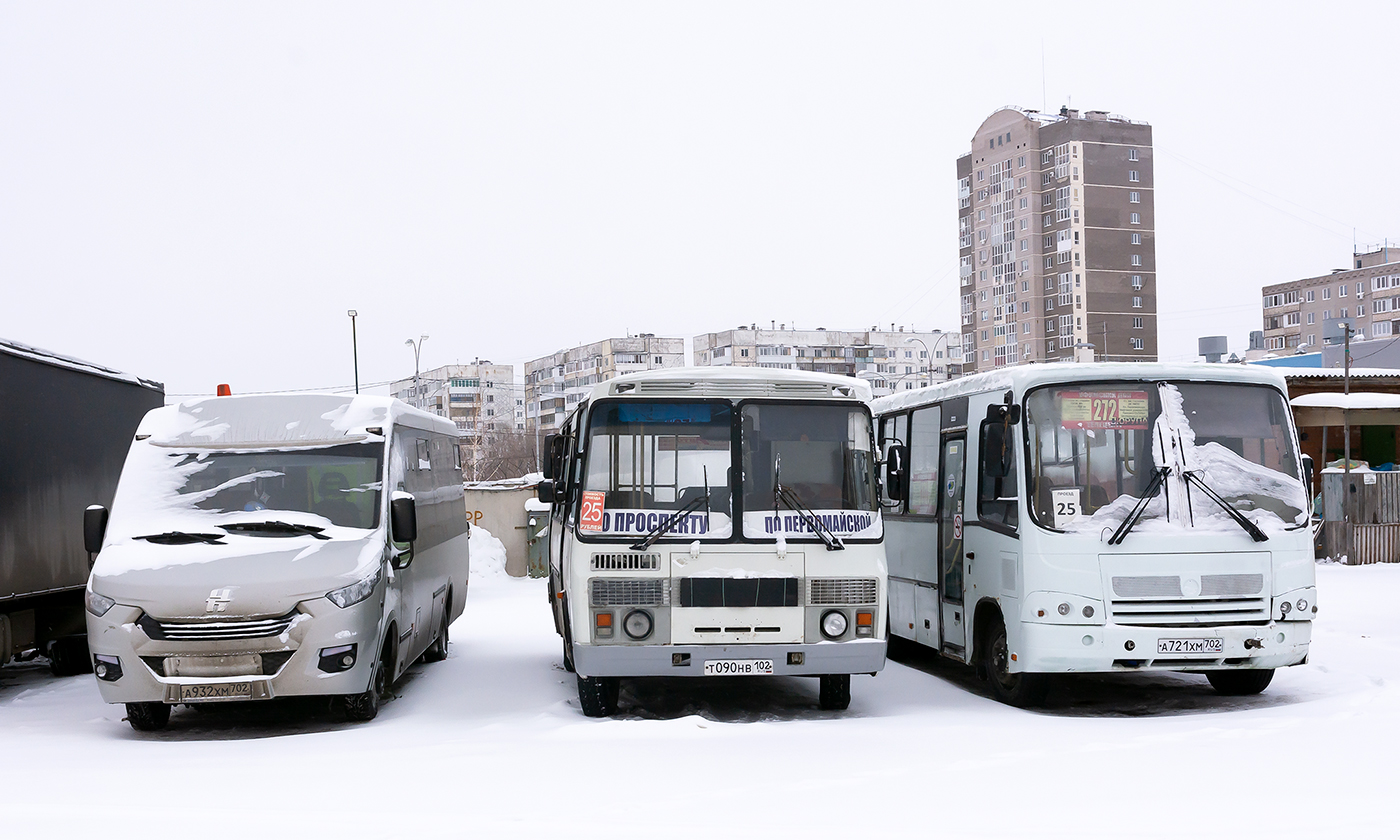 Башкортостан, Неман-420224-511 № А 932 ХМ 702; Башкортостан, ПАЗ-32054 № Т 090 НВ 102; Башкортостан — Разные фотографии