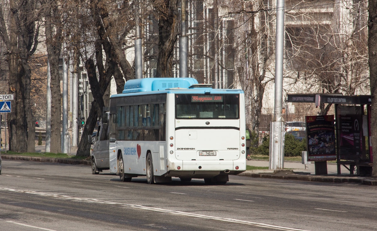 Кыргызстан, Yutong ZK6108HGH № 01 740 AG