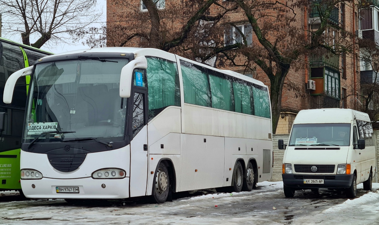 Одесская область, Irizar Century II 12.37 № BH 9767 EM; Харьковская область, Volkswagen LT35 № AX 2865 AP
