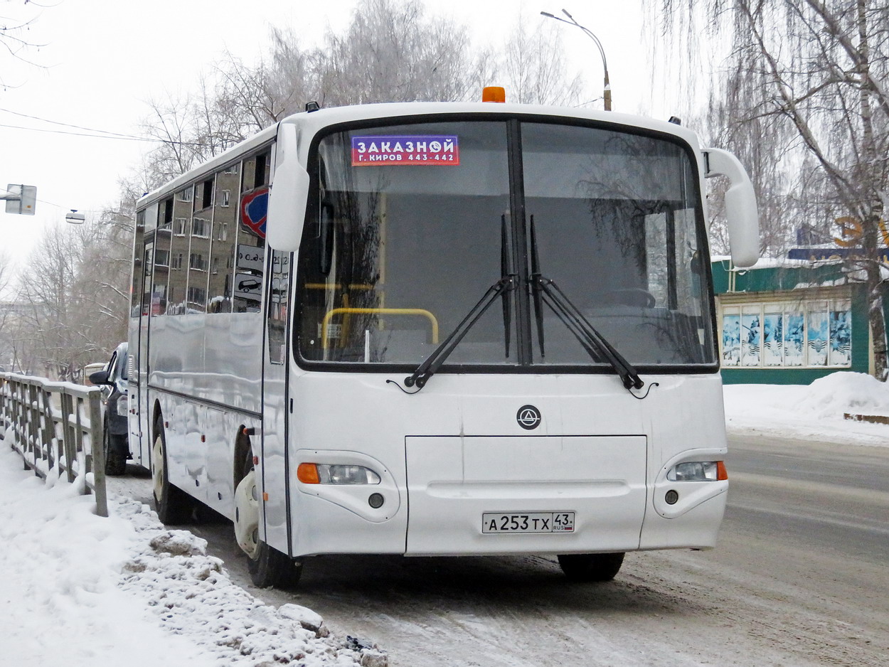 Кировская область, КАвЗ-4238-61 № А 253 ТХ 43