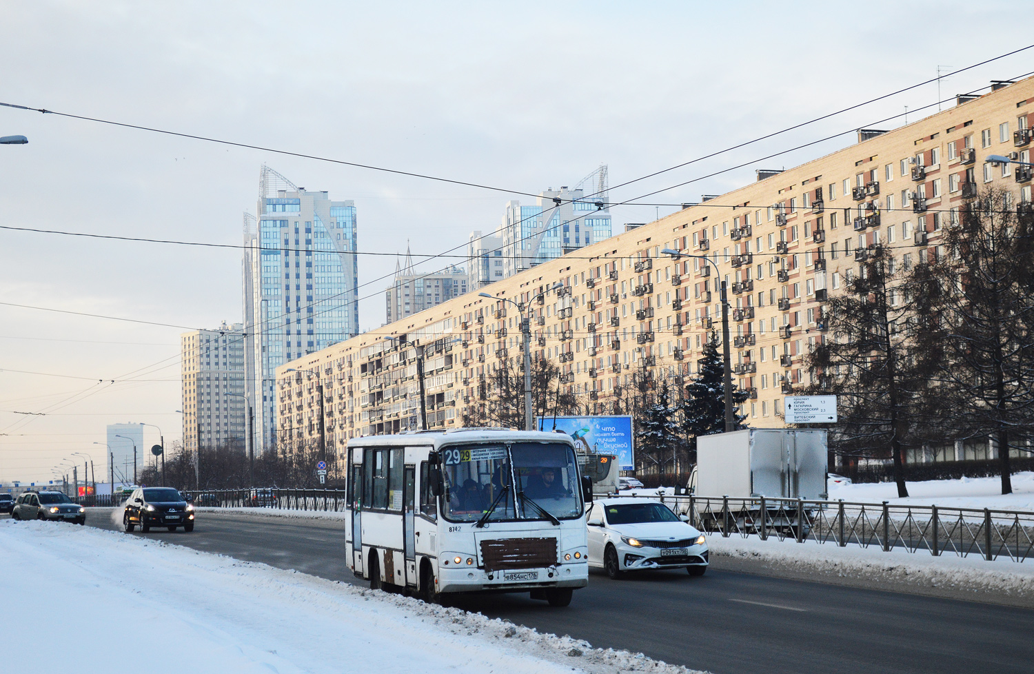 Санкт-Петербург, ПАЗ-320402-05 № 8742