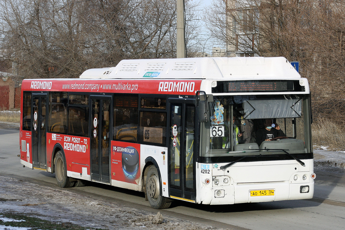 Волгоградская область, ЛиАЗ-5292.67 (CNG) № 4202