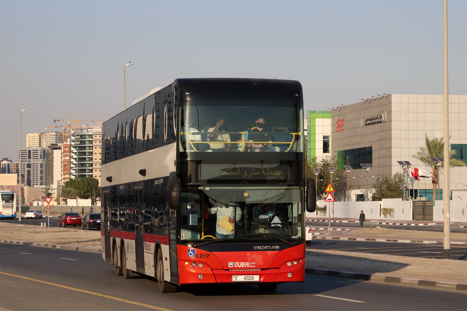 ОАЭ, Neoplan 488 N4526/3 Centroliner Evolution № E6217