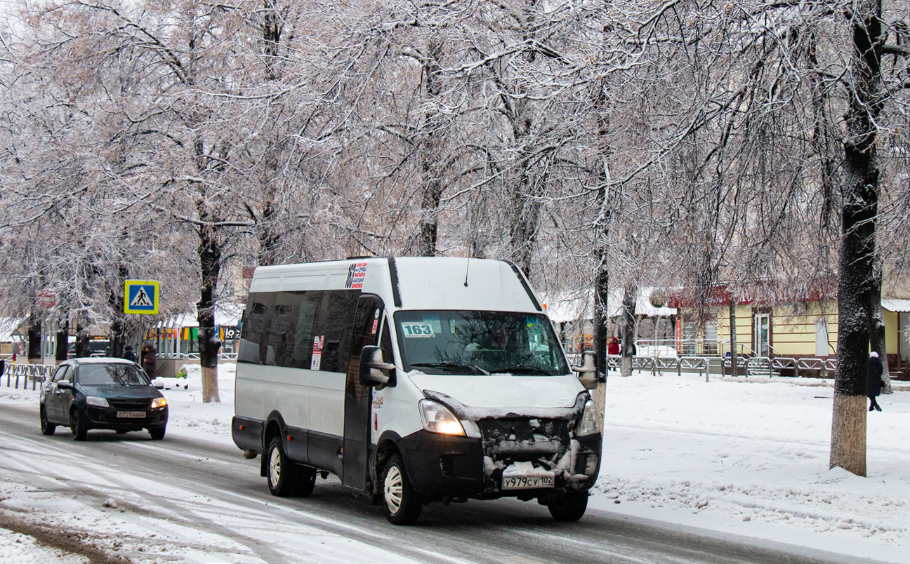 Башкортостан, Нижегородец-2227UU (IVECO Daily) № У 979 СУ 102