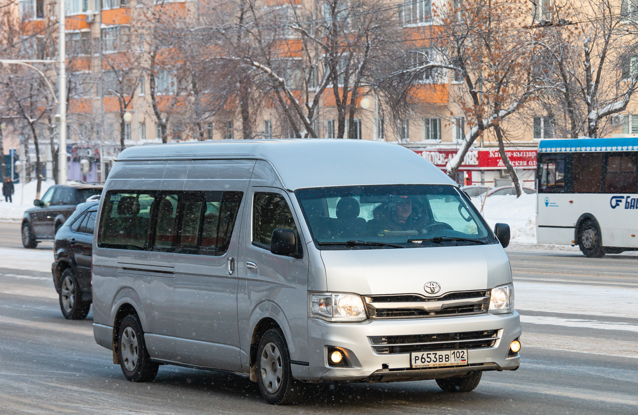 Башкортостан, Toyota HiAce TRH223L № Р 653 ВВ 102