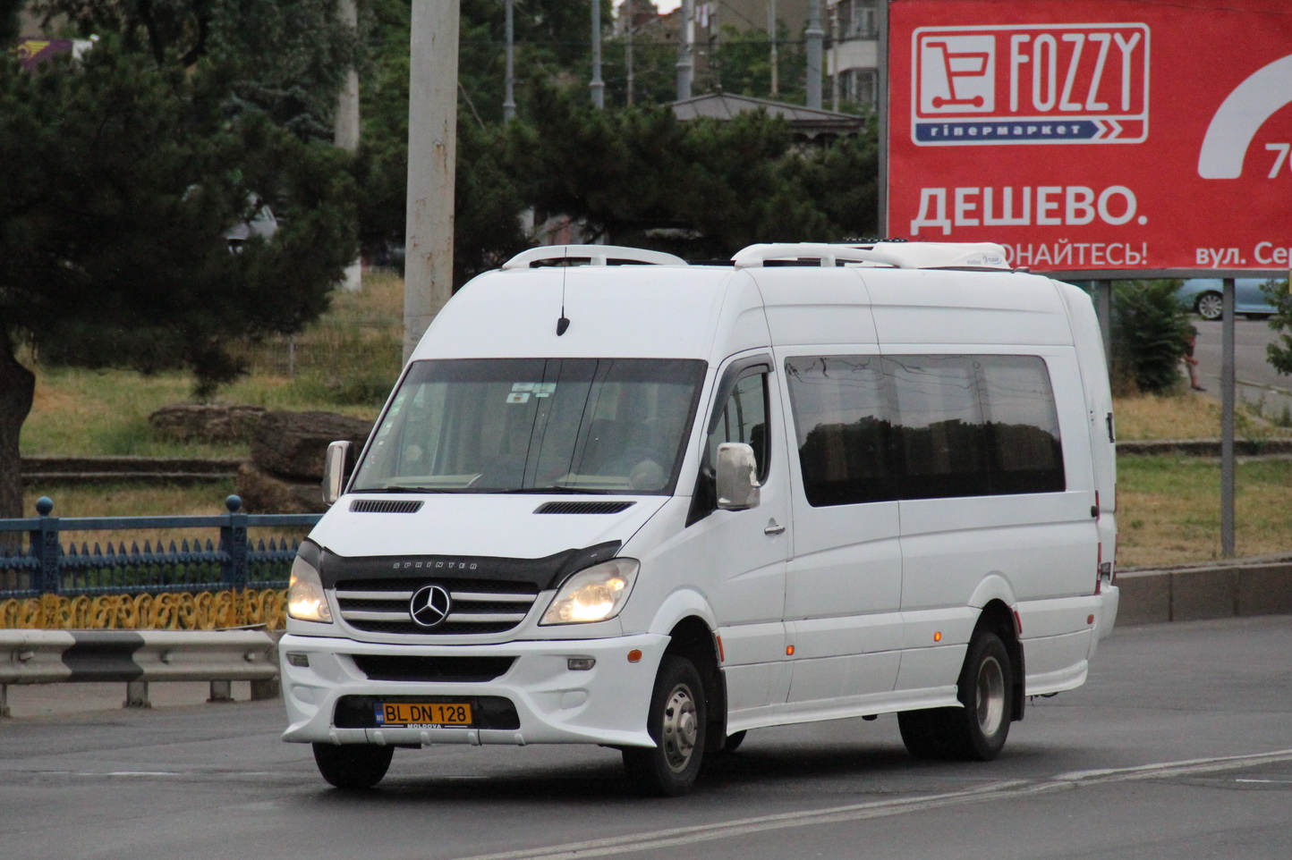 Молдавия, Mercedes-Benz Sprinter W906 518CDI № BL DN 128