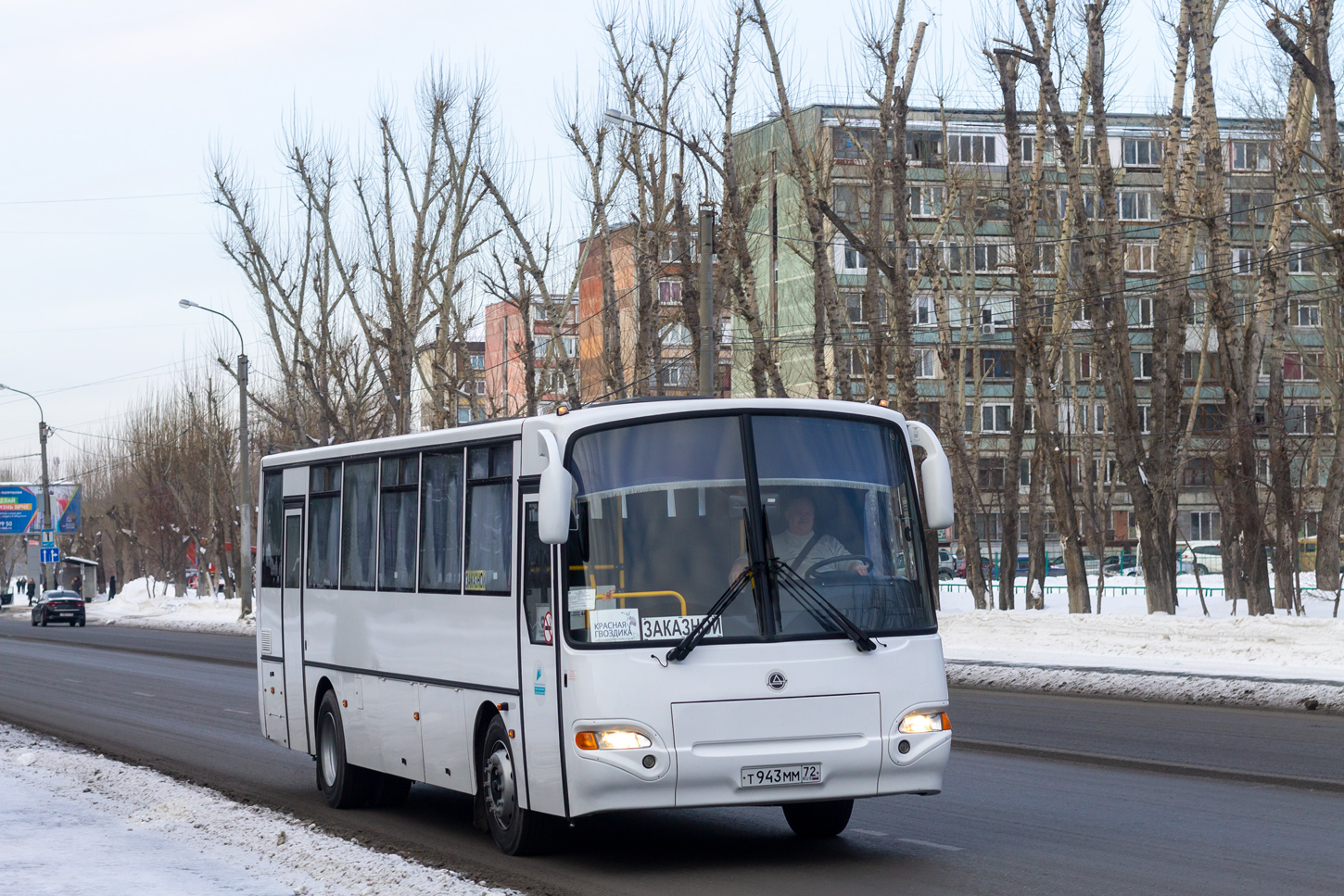 Тюменская область, КАвЗ-4238-61 № Т 943 ММ 72