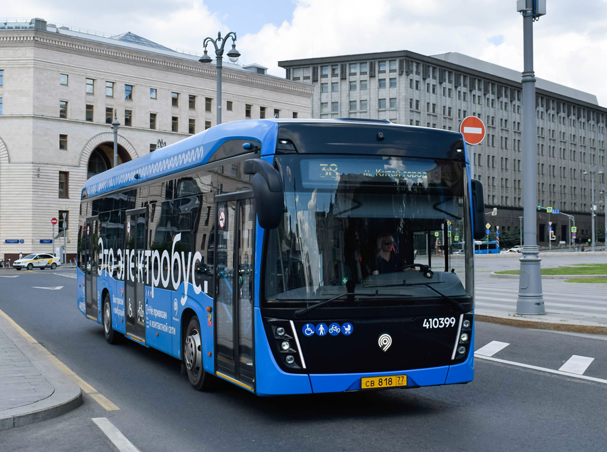 Москва, КАМАЗ-6282 № 410399