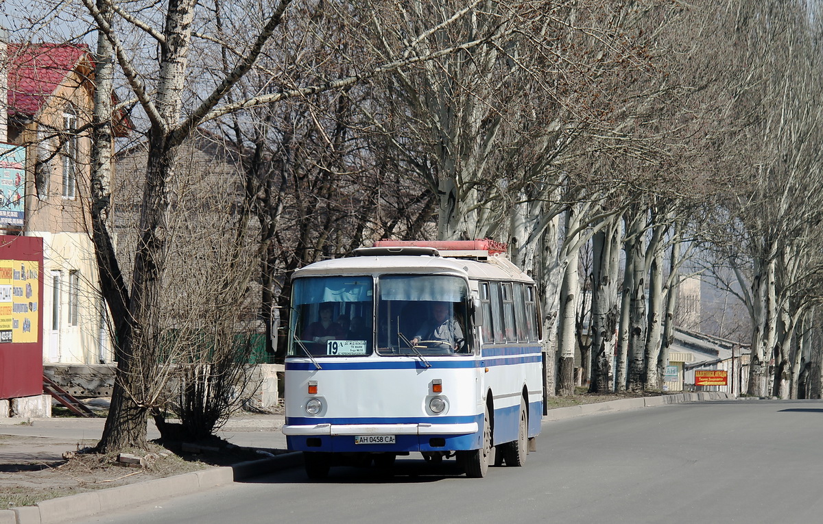 Макеевский автобус. Макеевский автобус. Донецкий автобус. Автобус макеевка. Автобус макеевка 19 а.