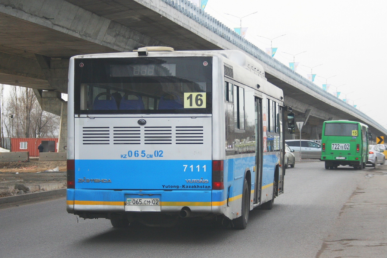 Ałmaty, Yutong ZK6118HGA Nr 7111