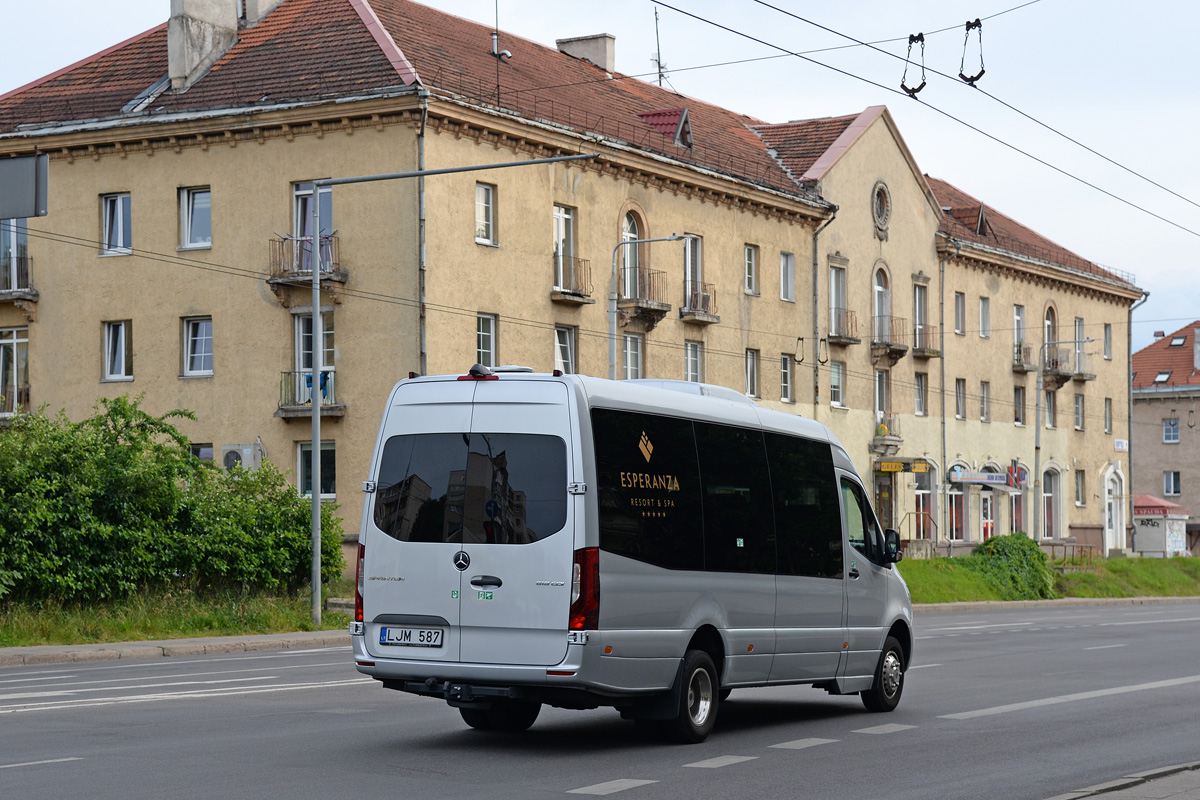 автобус 587. расписание автобусов зеленоградск балтийск. автобус 587. волгабас 300 лет кузбасс. автобусы россии.