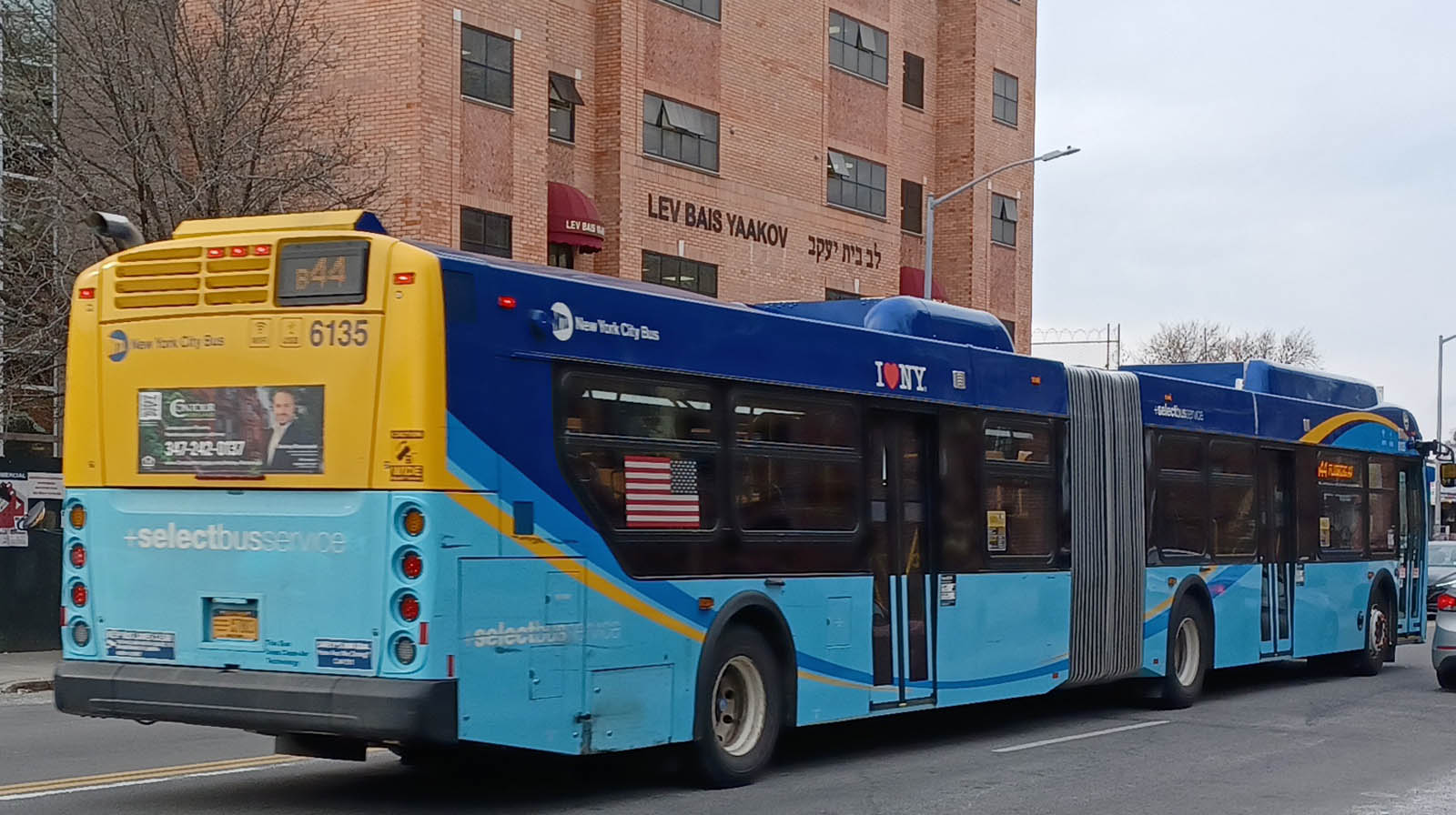 США, New Flyer Xcelsior XD60 № 6135