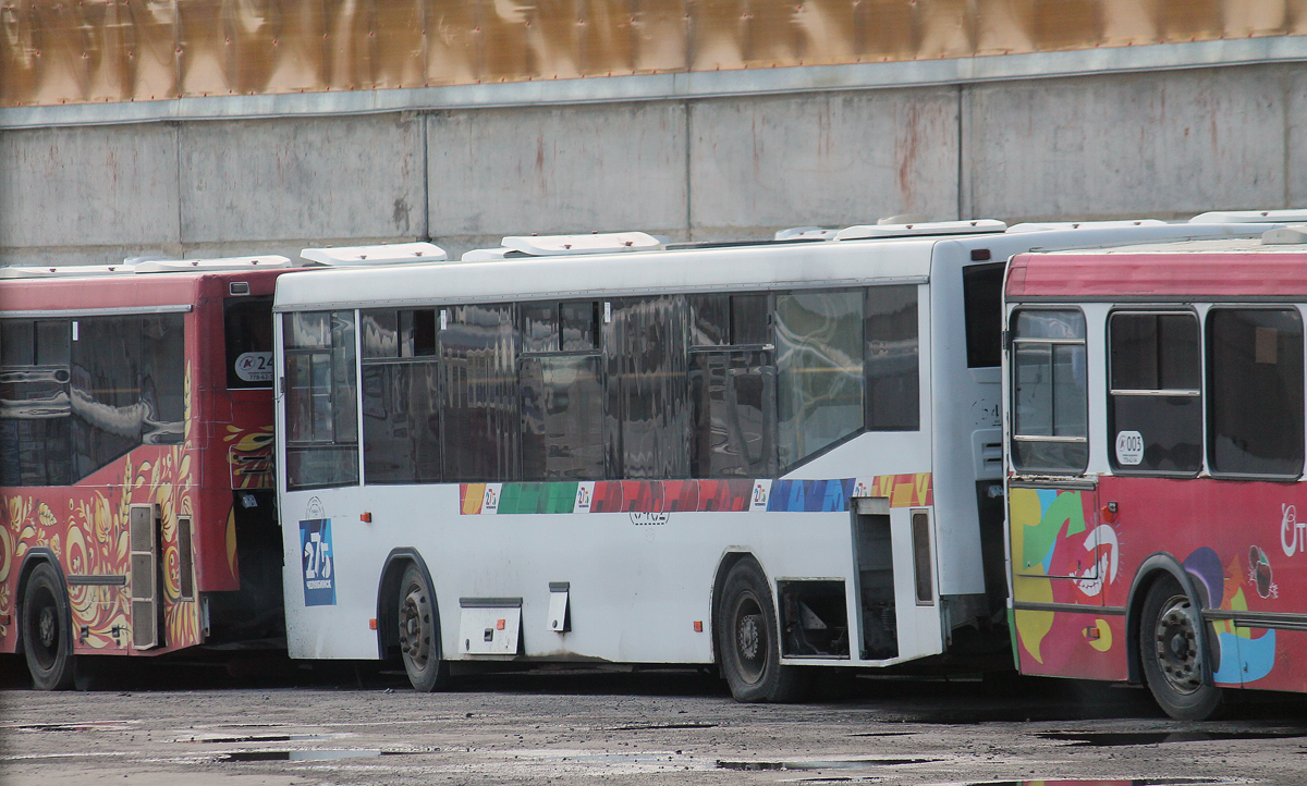 Челябинская область, НефАЗ-5299-20-22 № 063