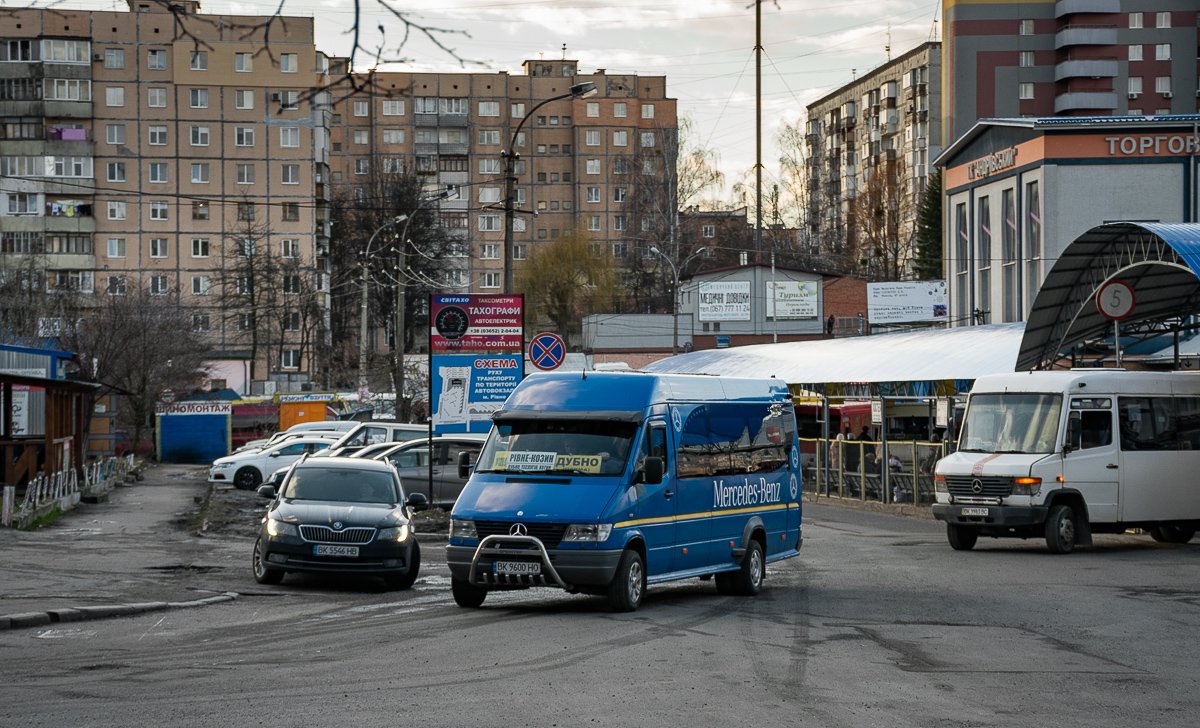 Ровненская область, Mercedes-Benz Sprinter W904 412D № BK 9600 HO