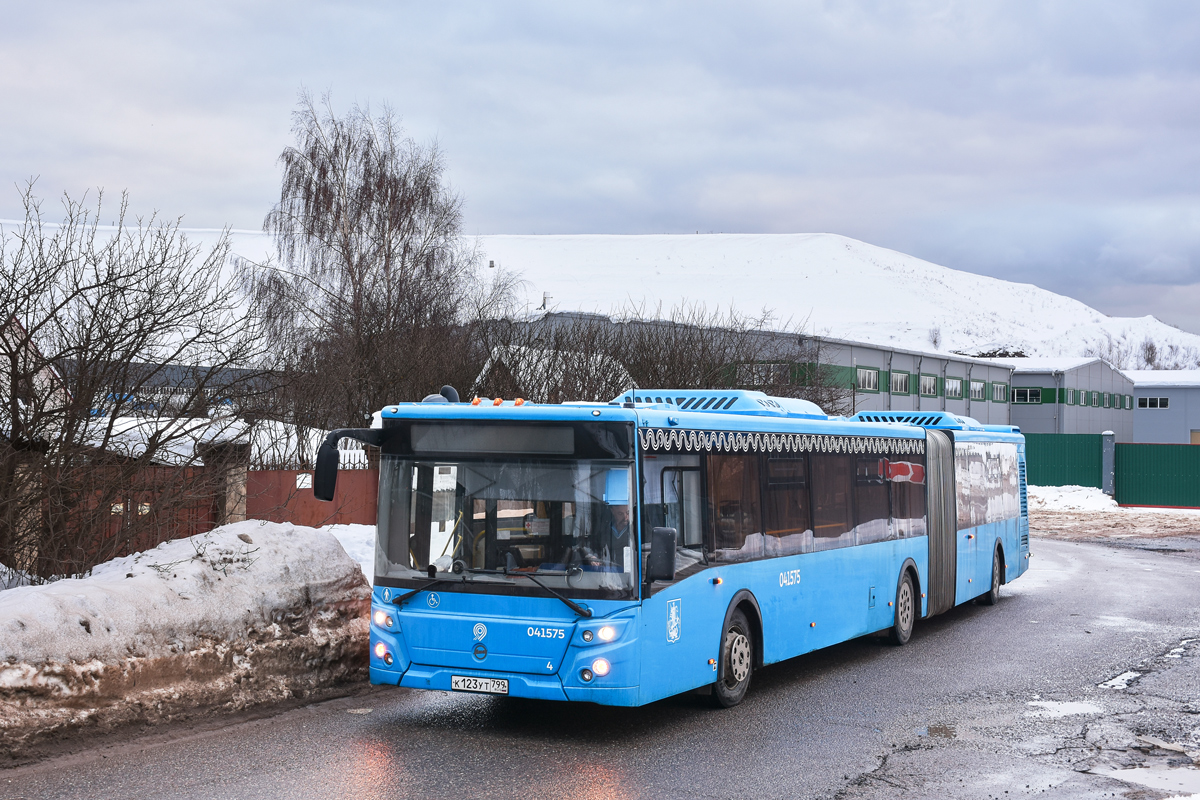 Москва, ЛиАЗ-6213.65 № 041575