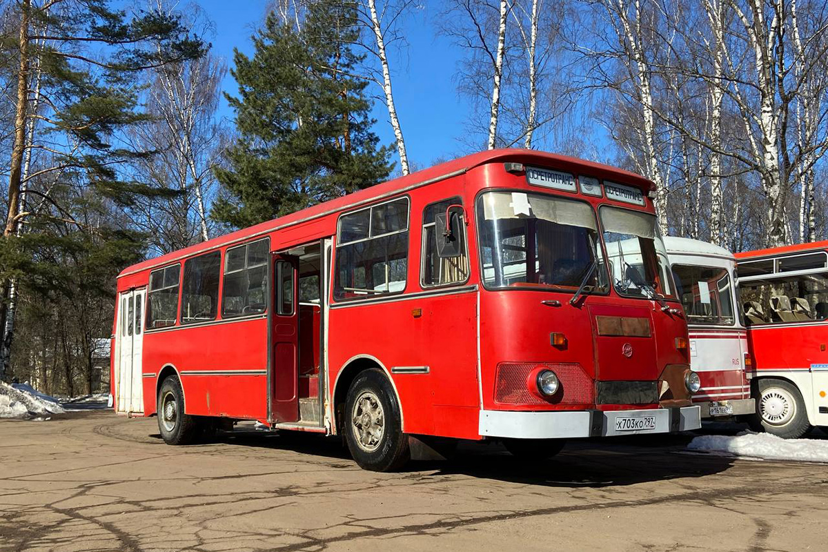 Москва, ЛиАЗ-677МБ № Х 703 КО 797