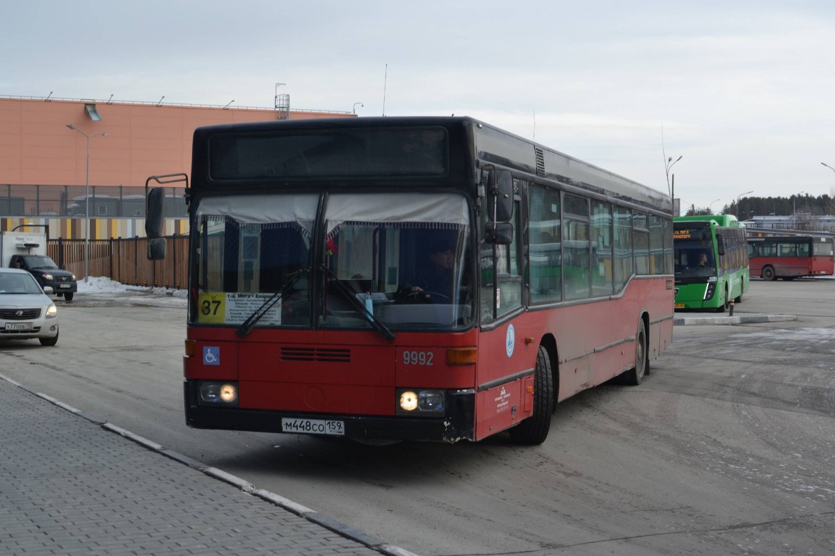 Свердловская область, Mercedes-Benz O405N2 № М 448 СО 159