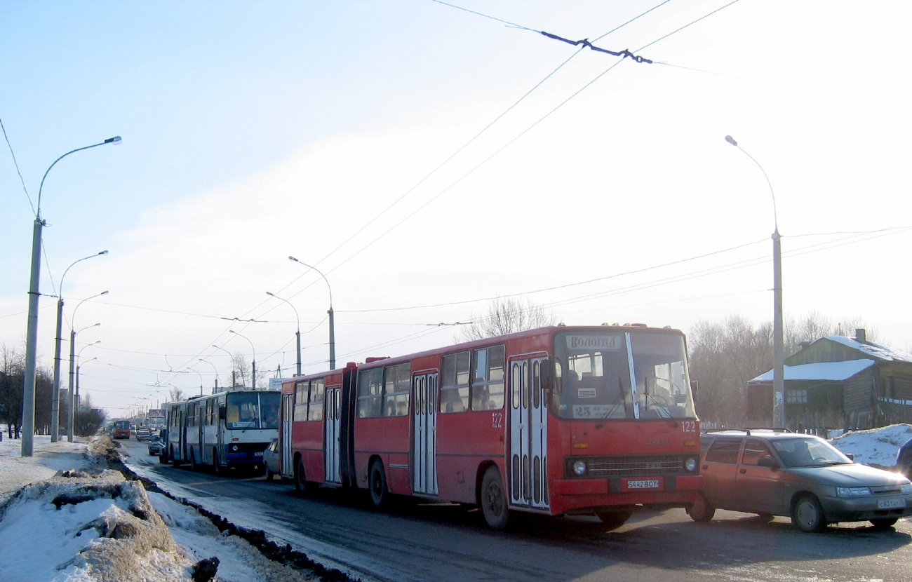 Obwód wołogodzki, Ikarus 280.33 Nr 122