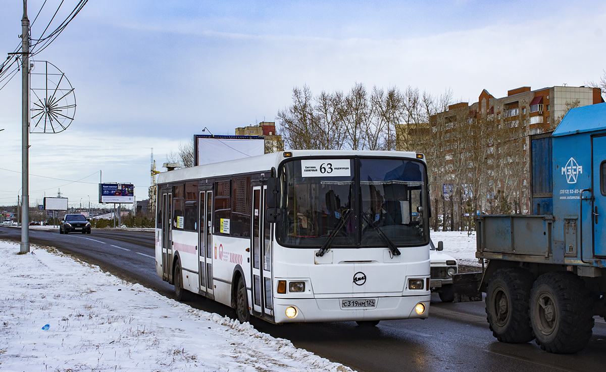 Красноярский край, ЛиАЗ-5256.53 № С 319 НМ 124