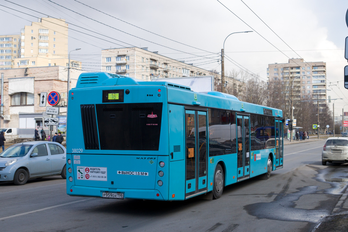Saint Petersburg, MAZ-203.945 # 38029
