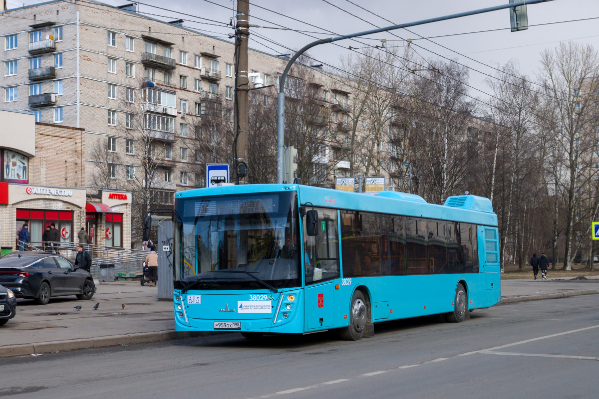 Saint Petersburg, MAZ-203.945 # 38029