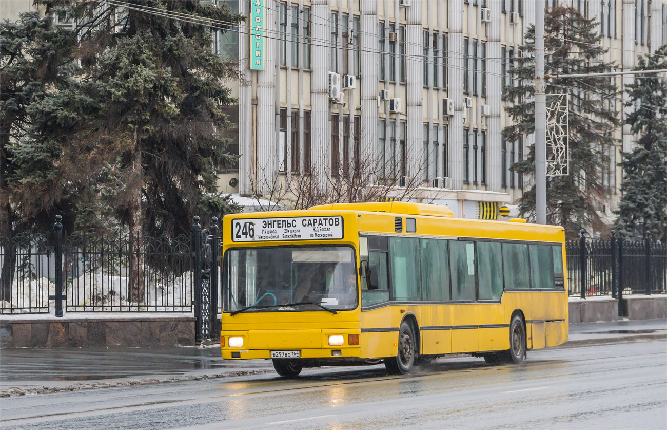 Саратовская область, MAN A10 NL262 № Е 297 ВС 164