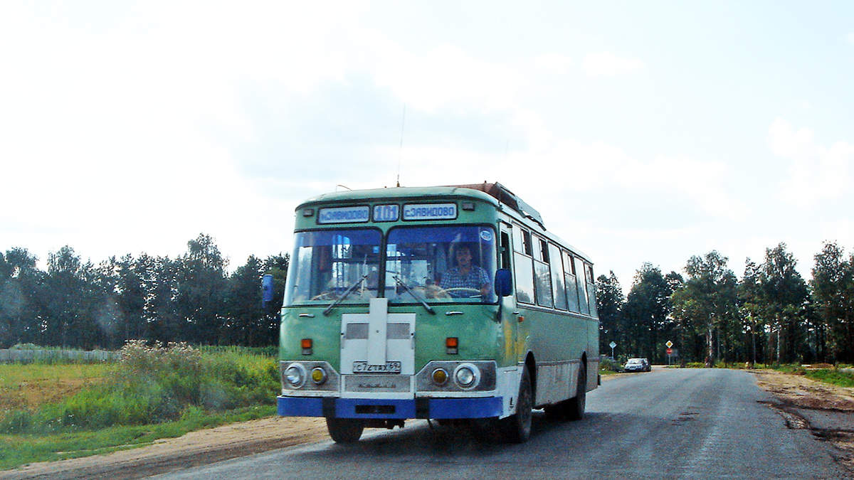Tver region, LiAZ-677M (YaAZ) # С 721 АХ 69