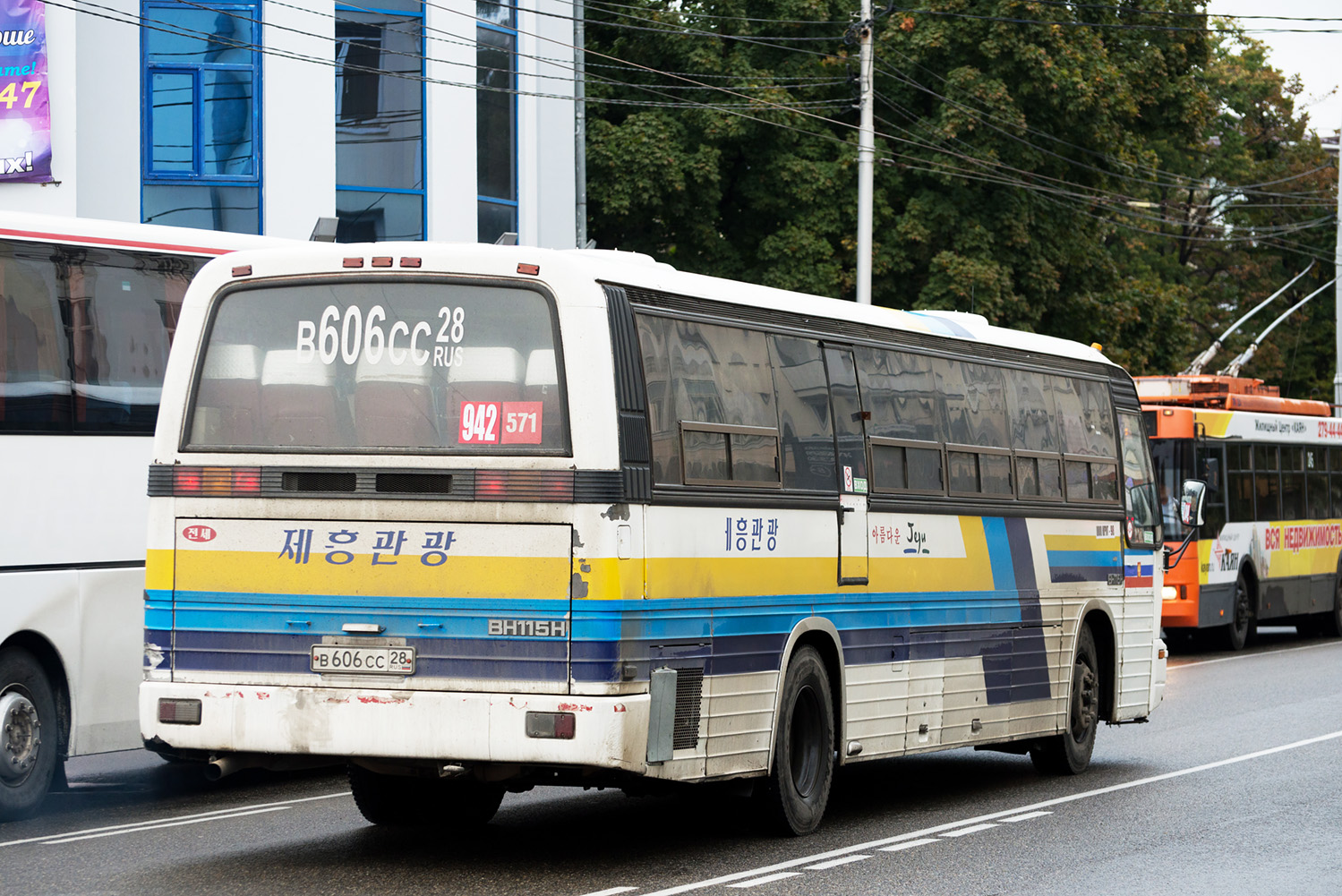 Краснодарский край, Daewoo BH115H Royal Express № В 606 СС 28