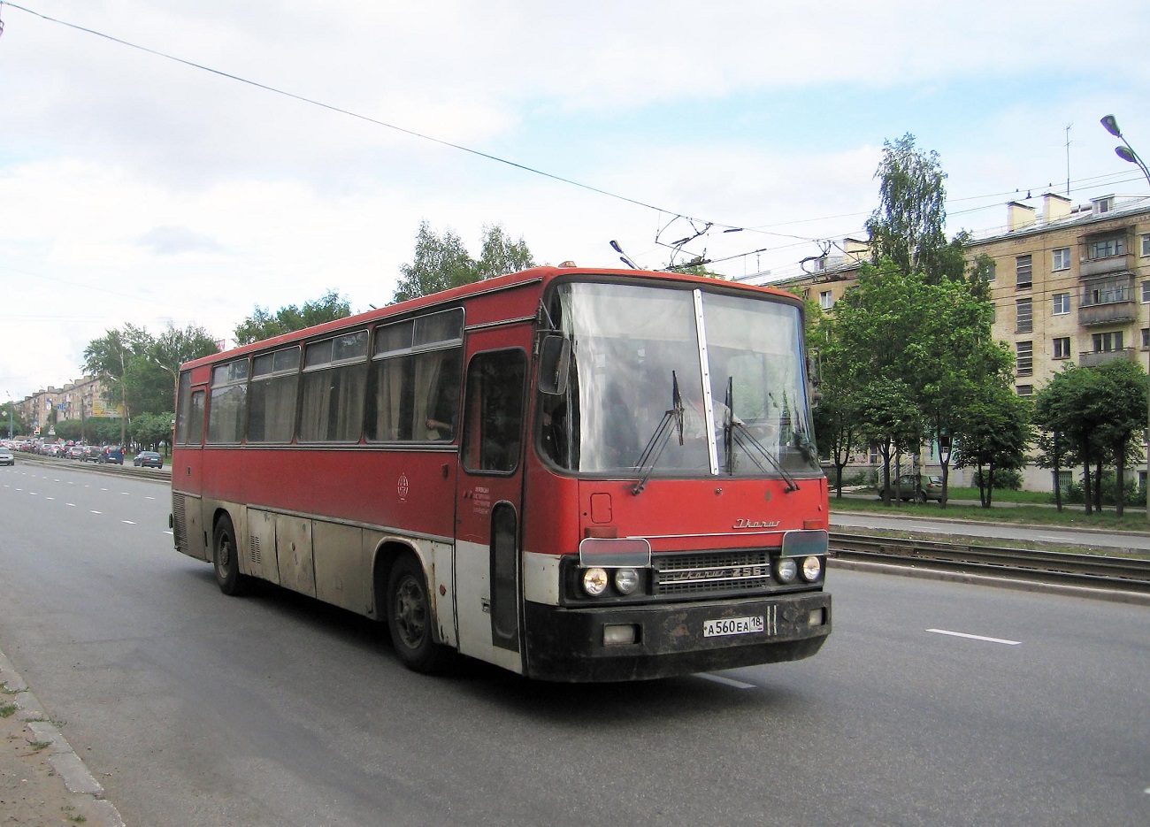 Udmurtia, Ikarus 256.69 č. А 560 ЕА 18