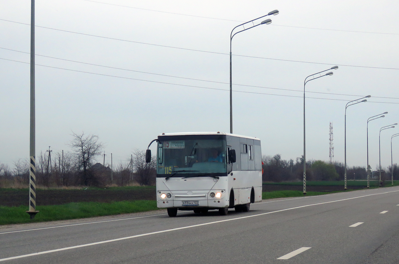 Краснодарский край, Hyundai County Kuzbas HDU2 № В 334 НХ 123