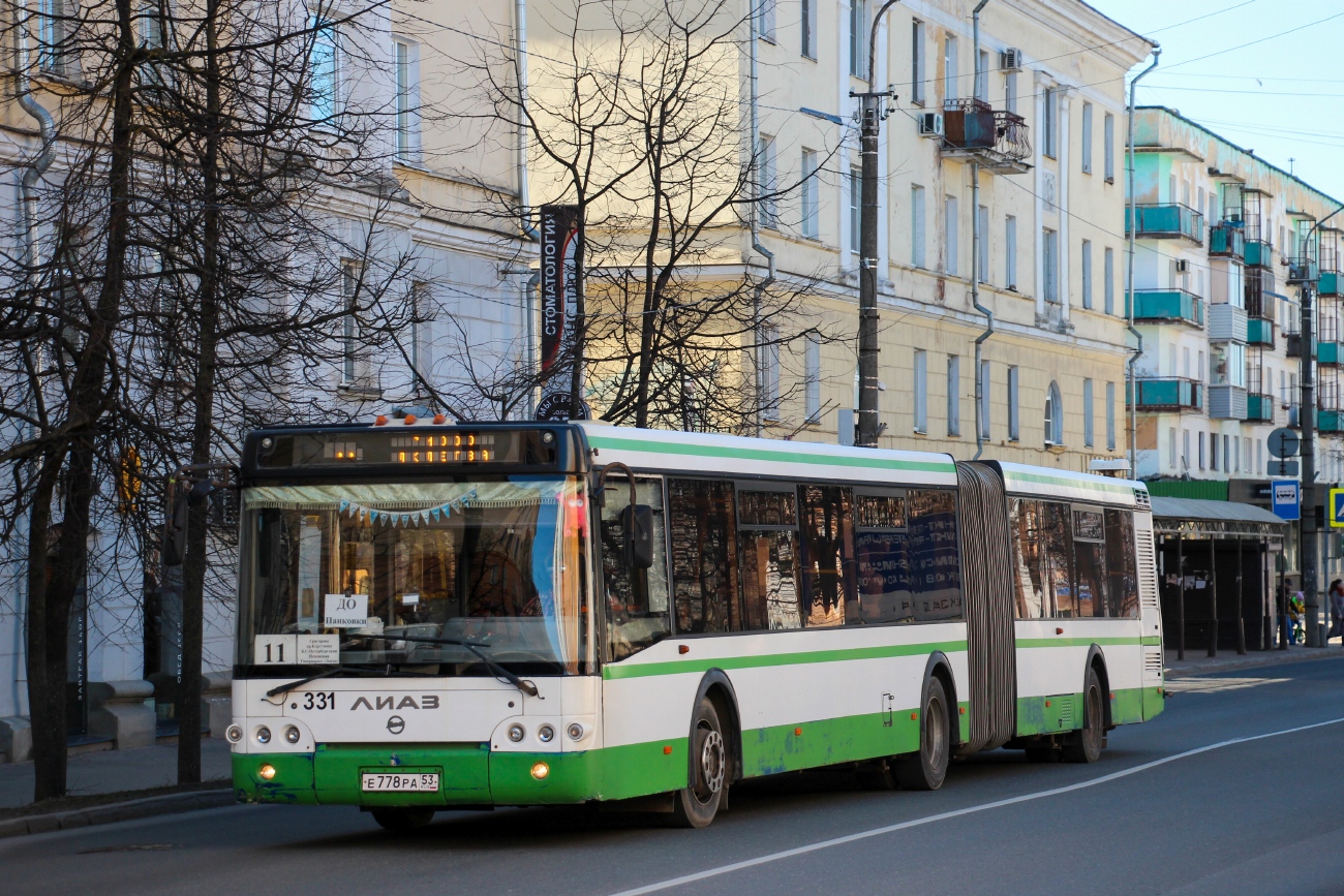 Novgorod region, LiAZ-6213.21 # 331
