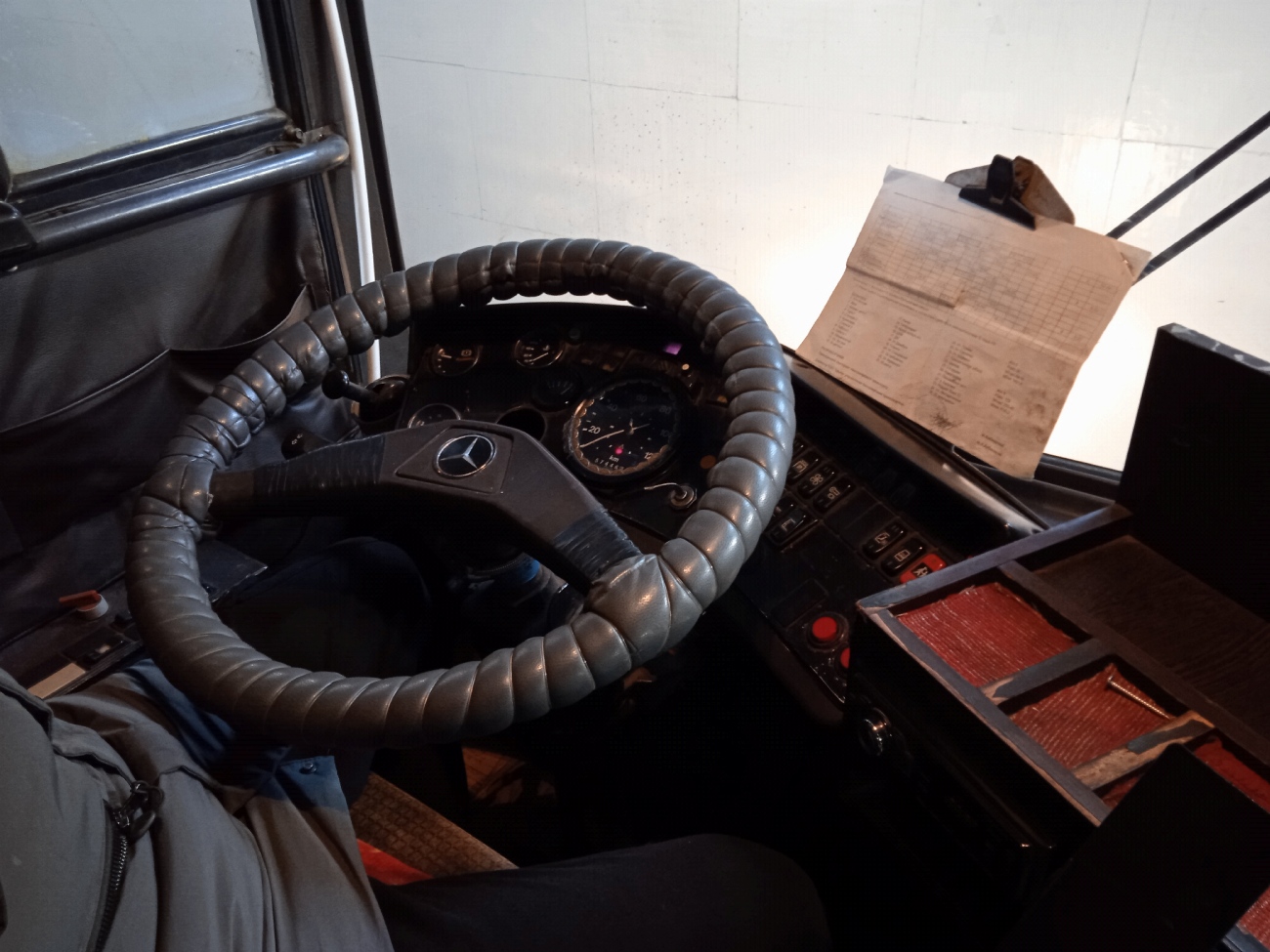 Карагандинская область, Mercedes-Benz O405 № 945 AG 09