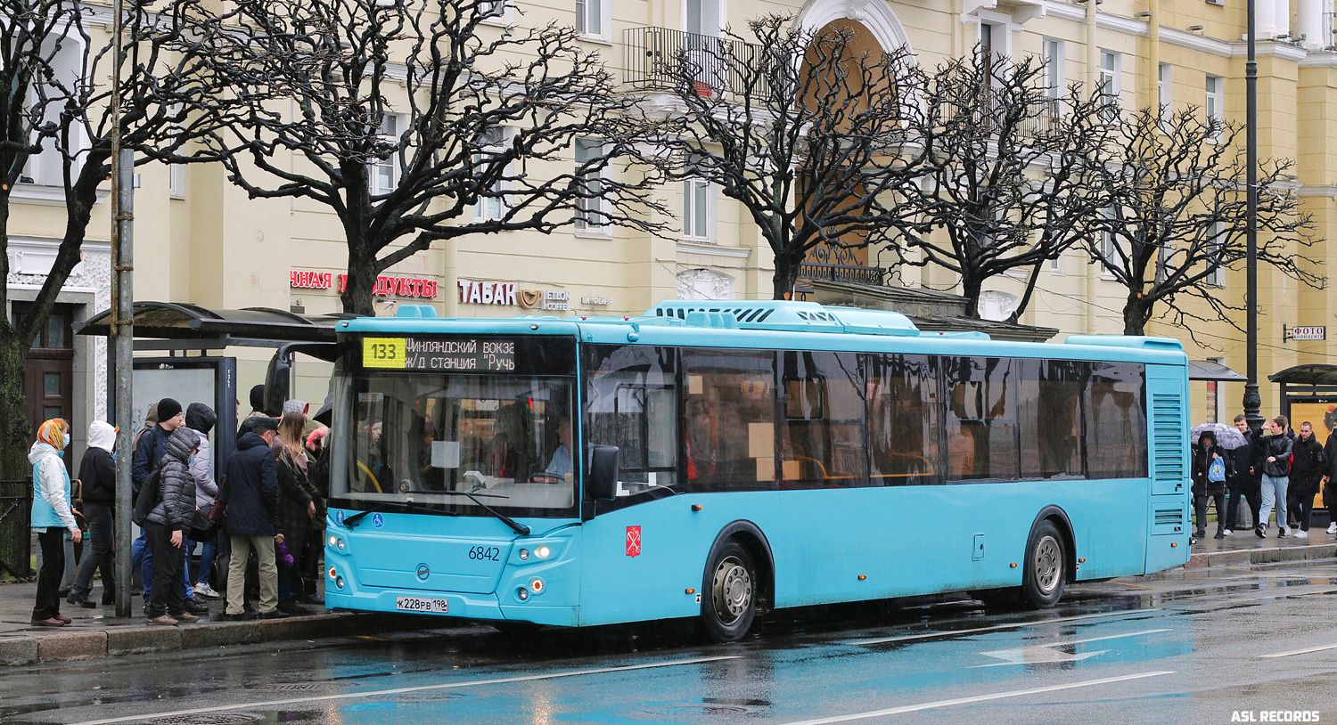 Saint Petersburg, LiAZ-5292.65 # 6842